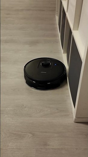 Probably the best budget robot vacuum cleaner 🧹