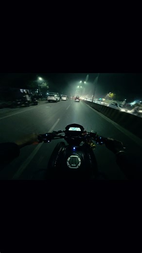 Importance of engine braking ! #enginebraking #dominar400