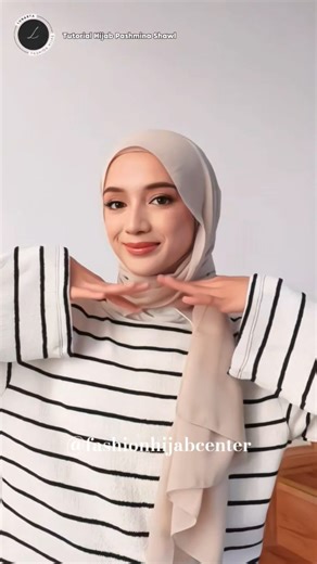 Super Simple but Neat Pashmina Hijab Tutorial #hijab #hijabtutorial #shorts
