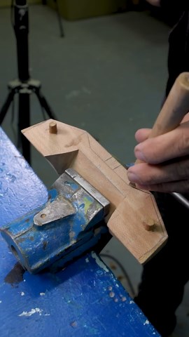 Toyota 4Runner out of wood