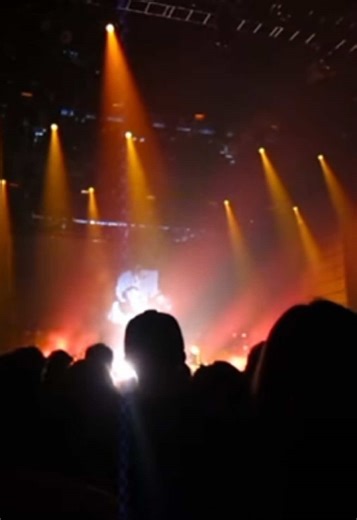 #fyp #housemusic #nightout