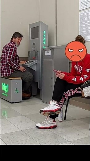 HIGH BLOOD PRESSURE FARTS!!! 🤯💩 Funny Farting! 🤣 #shorts