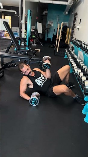 Dumbbell Floor Press Tutorial | Gain Chest/Tricep Strength Without Bothering The Shoulders