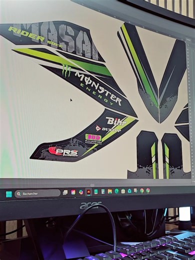 création en cours... Monster Energy pour moto. #motorcycletiktok #today #decals