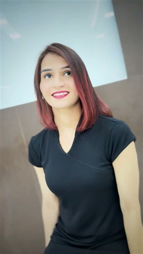 Students Learning Hair Color Techniques | Students Learning Step-by-Step at Our Academy