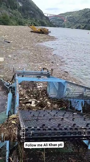 2.2M views · 105K reactions | #follower me Ali Khan pti 梁... with...