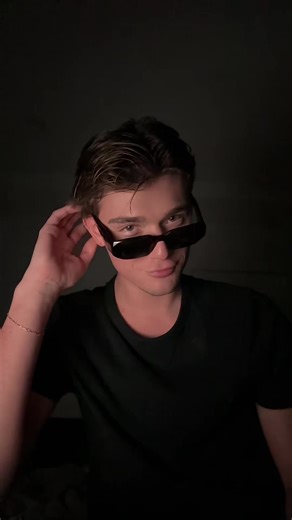 Subtle flash warning