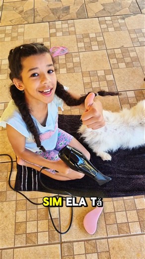Maria gave Bolt a bath
