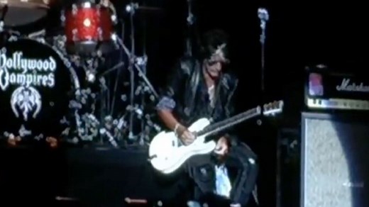 Aerosmith guitarist Joe Perry collapses
