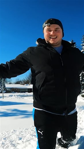 Papa Jake on Instagram: "World’s BIGGEST Snow Fort 🤯"