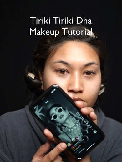 Tiriki Tiriki Dha Makeup Tutorial: Smokey Eyes & Ombre Lips