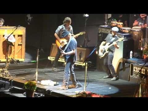 Neil Young - Southern Man 2015-10-07 Live @ Chiles Center, Portland, OR