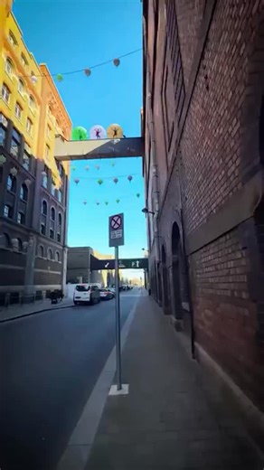 Alistair Hawthorne on Instagram: "Just cracked the code on turning random clips into straight cash flow 💰 While everyone's grinding 9-5, I'm out here with my laptop making bank from content that already exists. My setup? Ssemble handles all the editing automatically (no more hours in editing hell), then I flip those clips on Whop for serious profit. It's honestly wild how simple this is once you know the system. I'm talking real money, not pennies. How to print money ✅ Comment "Clip" and I'll D