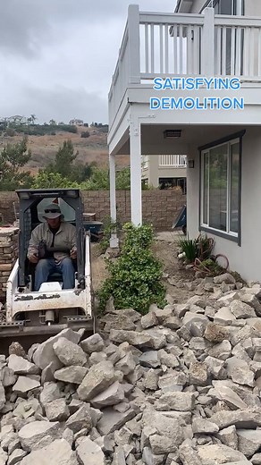 #pool #construction #california #fypシ #trending #demo #satisfatório #oddlysatisfying #grind #bobcat