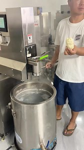 155K views · 721 reactions | What should ramen chefs do if they are laid off? Machine-made ramen tastes better than hand-made ramen and is clean and hygienic | Noodle Machine | Facebook