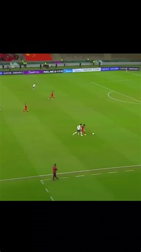 Trọng Tài và thẻ vàng trong bóng đá Việt Nam