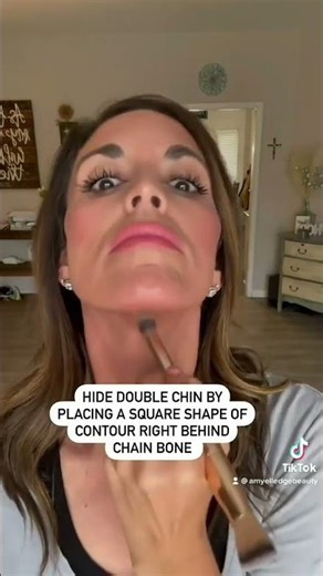 Effortless Contour: How to Slim Your Face With This Simple Makeup Hack#contourhack