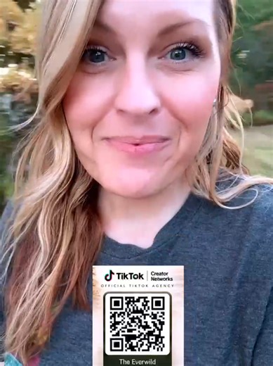 GO LIVE!! Meet @wedonothaveclub our amazing recruiter extraordinaire & our marketing queen!!! We adore Quinn! Join us if you're ready to level up! link in bio! #tiktokagency #livestreamer #livehost #branding #monetizetiktok