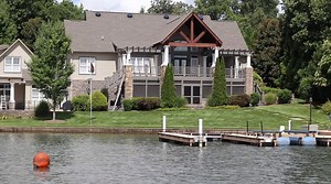 26K views · 36 reactions | Two houses for the price of one? Yes! We take a tour through a gorgeous home in the sought out neighborhood of Emerald Shores. Love Pizza? we found the perfect place - Chuck's Marina Crew Lending - Alabama | Love Lake Martin | Facebook