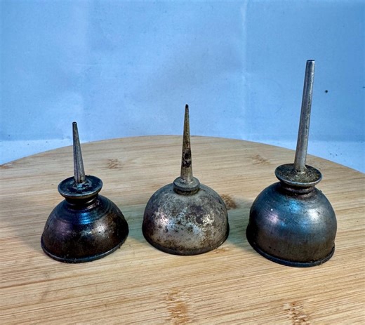 Lot of 3 Vintage Oil Cans - Etsy Australia