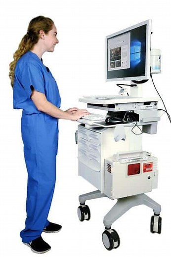 How Workstations on Wheels are Used in Healthcare - Scott-Clark Medical