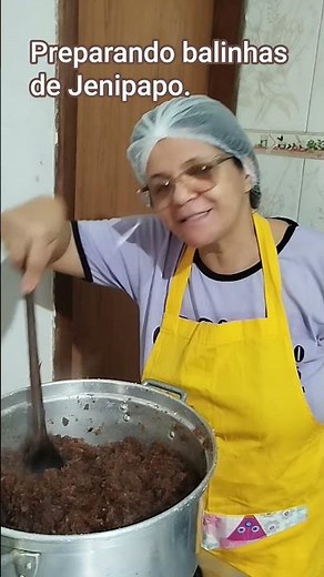 Preparando balinhas de genipapo. Com 2 ingredientes.