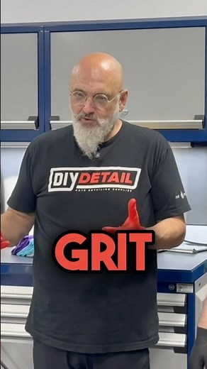 The foam-rinse-foam method for safe car washing!