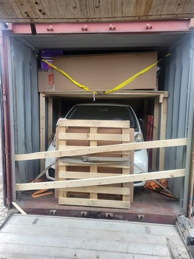 Whether it’s flying over ocean or sailing across seas — we’ve got it handled. ✈️At UTrade Logistics