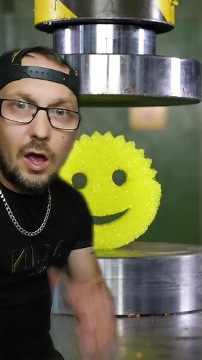 Hydraulic Press Compression Demonstration