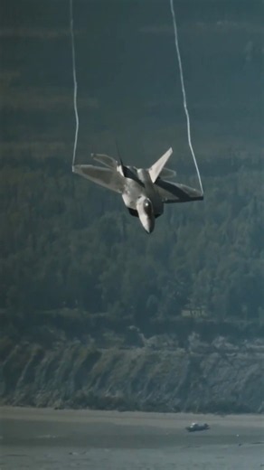 The Hidden Benefit of F-22 Thrust Vectoring