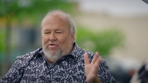 Un rencontre émouvante avec Jean-Marc Parent qui parle de la fragilité de la vie et de l'importance de profiter de chaque moment. | Bonsoir Bonsoir