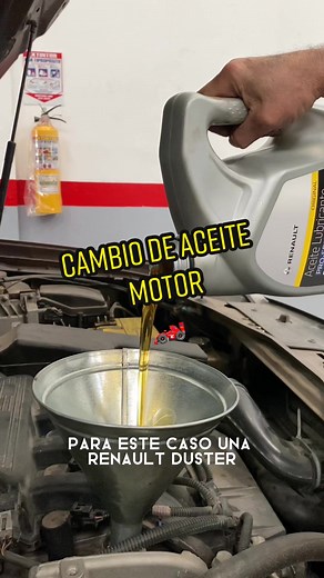 Cambio de aceite Renault Duster✅ #renaultduster #cambiodeaceiteyfiltros #aceitecastrol #renault #limpiezademotor @renault
