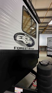 2025 Cherokee Timberwolf 39HBA #CHEROKEE #timberwolf #rv #rvtour #camp #camper #camping #top #class | The RV Hunter