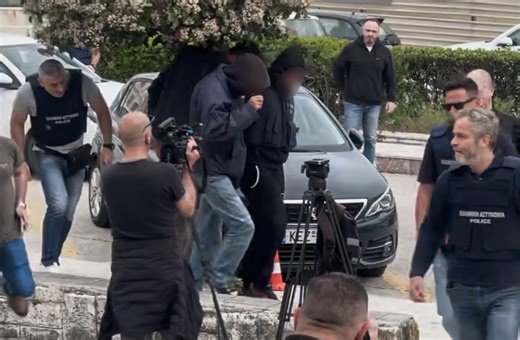 Συνταρακτική είναι η κατάθεση της μητέρας της Μυρτώς: «Ήθελαν να την εκμεταλλευτούν και να την εκβιάζουν» | Το Κουτί της Πανδώρας