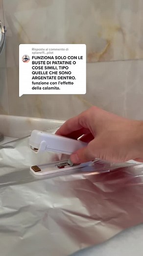 Understanding How a Manual Paper Cutter Works