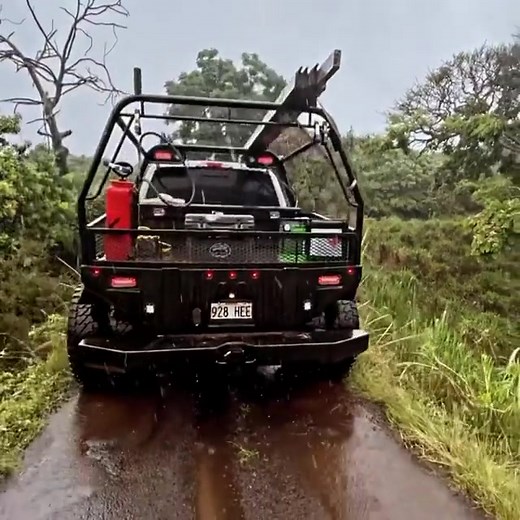 Custom 10-Inch Lifted 2017 Ford F250 Dually Conversion | AlumiDuty