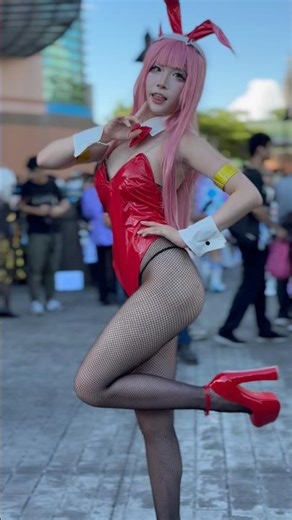 【COSPLAY】Epic outfit drop! You saw it right? Thoughts?