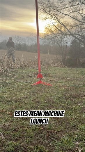 Model rocket launch! The Mean Machine Estes rocket stands over 6 feet tall. #rocket #modeleocket