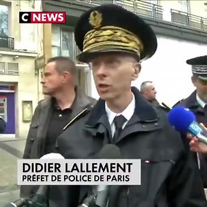 35K views · 705 reactions | Does he have a small head, or has he picked up the wrong hat?  | Seventies Time-Machine | Facebook