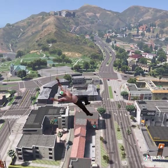 Trevor trip over thin air GTA V glitch clip