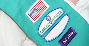 Girl Scouts Say Don't Make Your Daughter Hug People This Holiday Season - CBS Boston