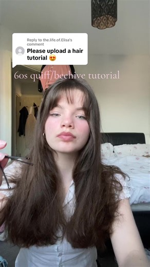 60s Beehive Hair Tutorial for Vintage Styles