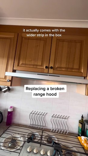 Replacing a broken range hood. #diy #rangehood #kitchen #suction