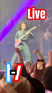 Message Man - Twenty One Pilots (LIVE) | Vivint Arena