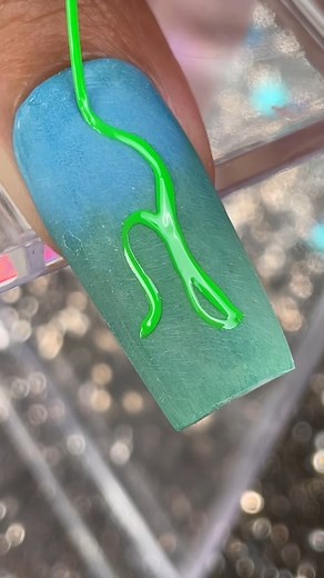 Ombré Blue & Green Acrylic with Neon Painting Nail Art #nails #nailtutorial #nailart #acrylicnails #acrylic | Ilysmnail