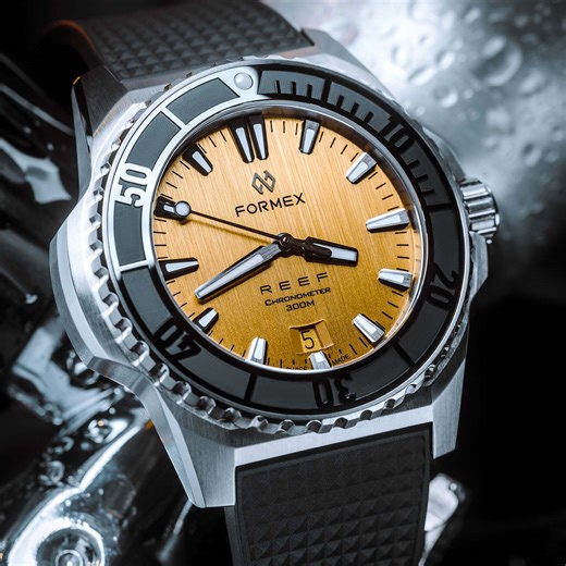 Introducing: Formex Reef 39.5 Forged Carbon, a new Look for the Compact Diver - Monochrome Watches – Archyde