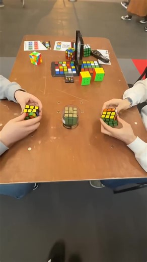 Hoe snel kan ik een Rubik’s cube oplossen 😅 #experiment | Andy Watercolor