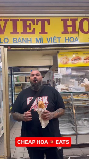 38K views · 728 reactions | CHEAP EATS #abrakebabrareviews #sydney #sydneyfoodie #foodie #foodporn #foodreview #food #memes#funny #arab #pizza #burger #insta #yummy #turkishfood #Lebanon#bbq #kebab #funny#foodporn#streetfood#tv#hungry#halal#eat#burger#yum | AbraKebabra Reviews | Facebook