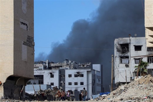 October 5, 2025 - PBS News Weekend full episode