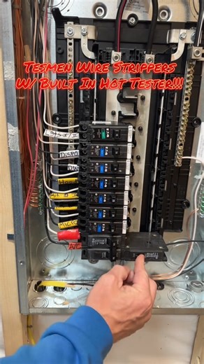 2.7K views · 17 reactions | Check Out The New Wire Strippers That Come With A Built In Non-Contact Voltage Tester & Batteries  #howto #whackhack #thebasementking #electrician #journeymanelectrician #sparkylife️ #electricalapprentice #masterelectrician #electriciansoftiktok #commercialelectrician #residentialelectrician #pipe #bender #klein #saddle #howto | King Whack Hacks | Facebook